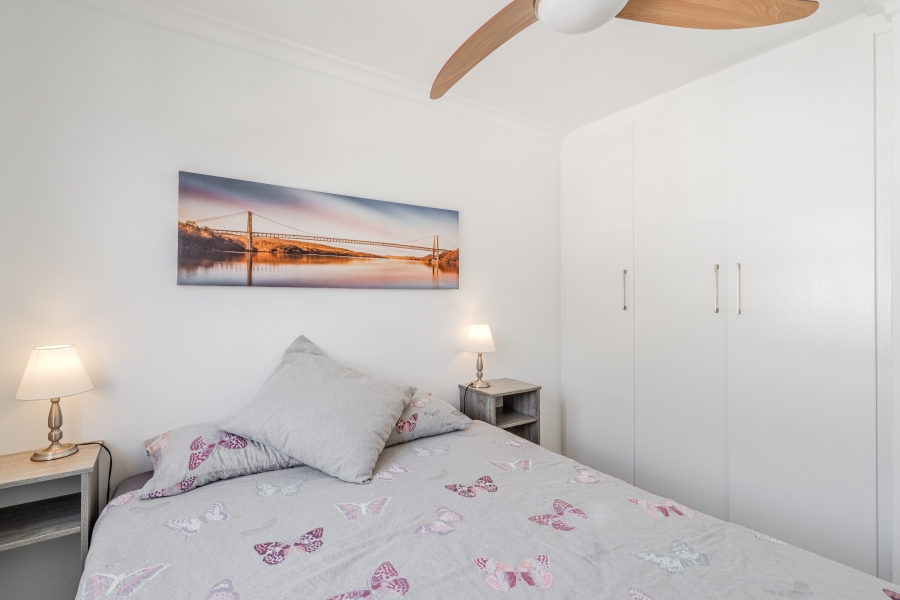 2 Bedroom Property for Sale in Zonnebloem Western Cape